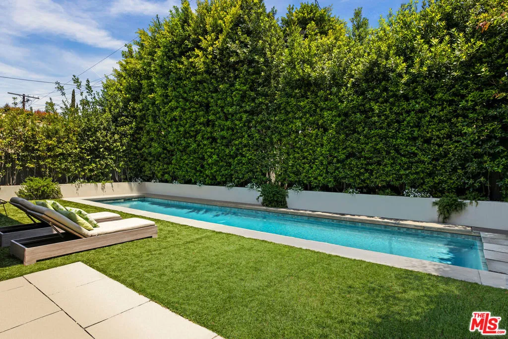 434 N Mansfield Avenue, Los Angeles, California 90036 home-pic-22